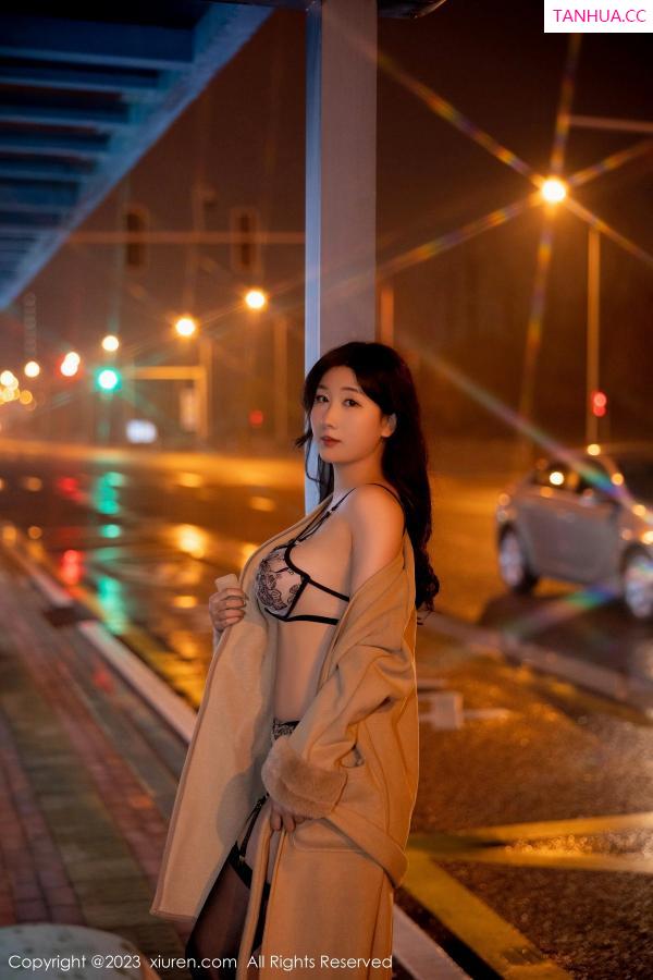 江真真  [XiuRen]高清写真图 2023.03.16 No.6424 江真真 黑丝美臀第13张图片